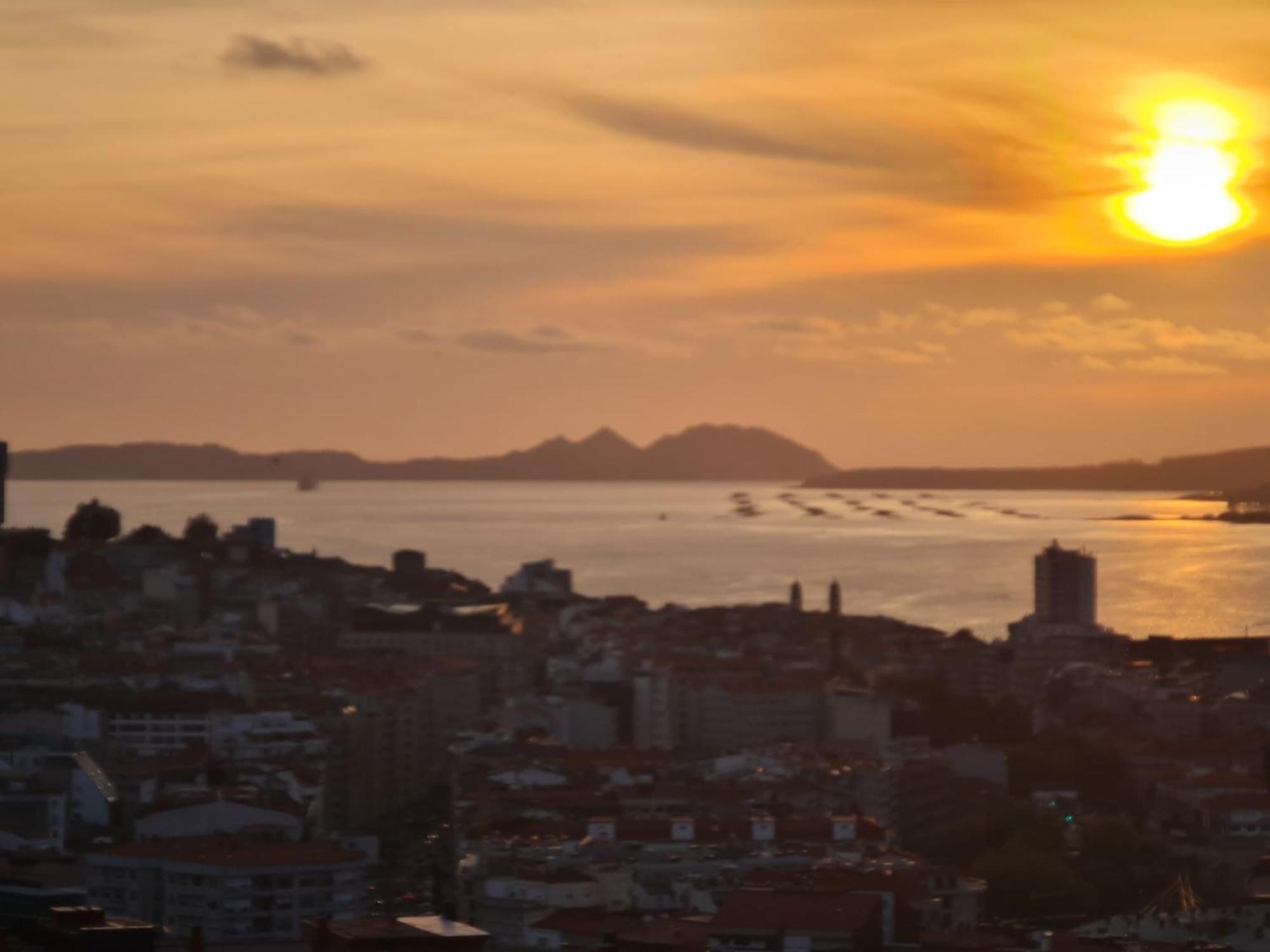 Fabuloso Apartamento Con Vistas A La Ria De Vigo Bagian luar foto