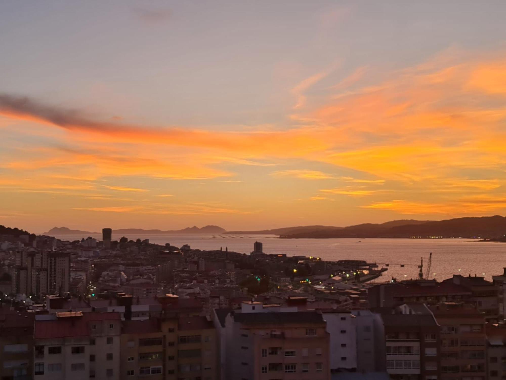 Fabuloso Apartamento Con Vistas A La Ria De Vigo Bagian luar foto
