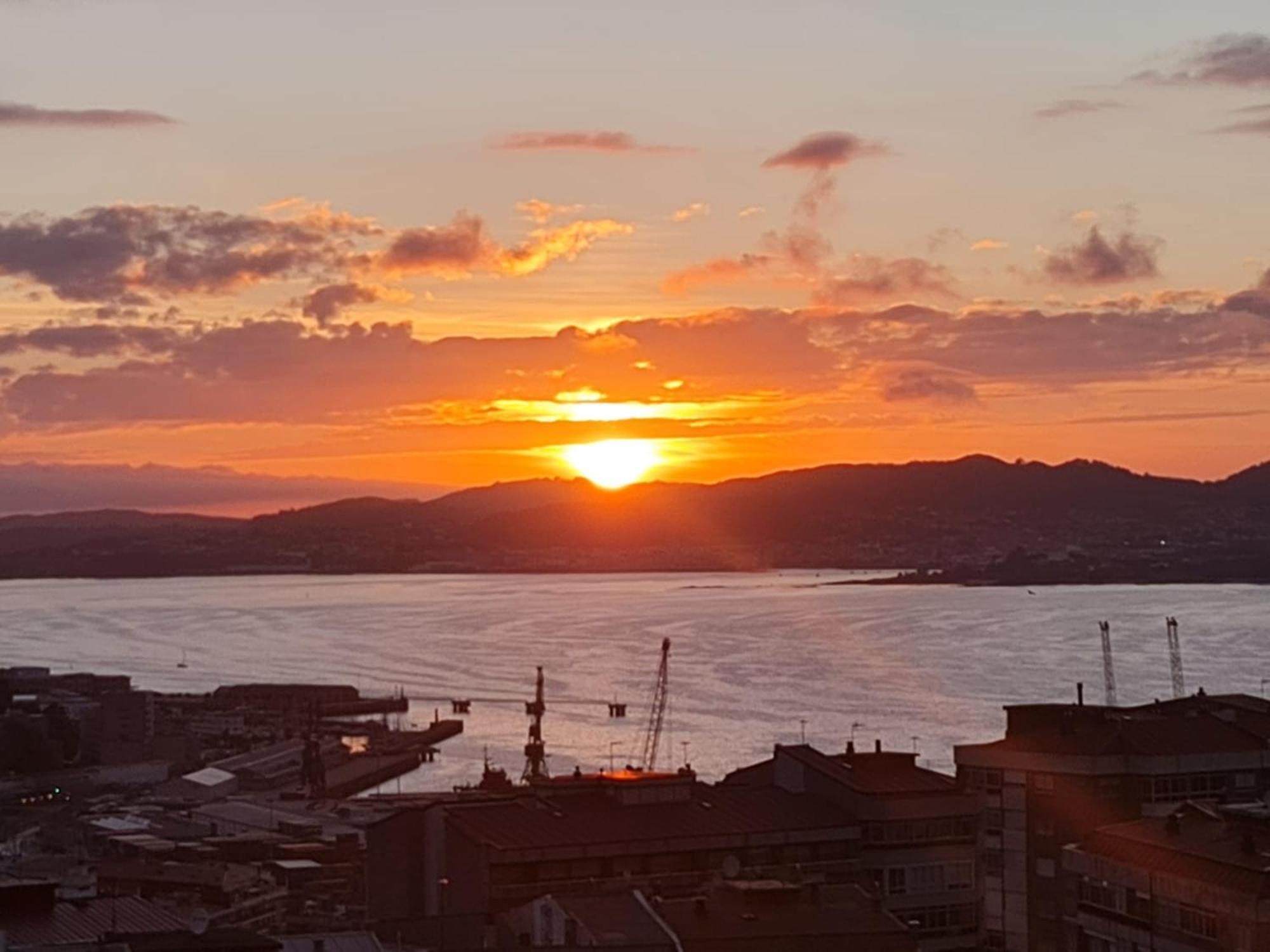 Fabuloso Apartamento Con Vistas A La Ria De Vigo Bagian luar foto